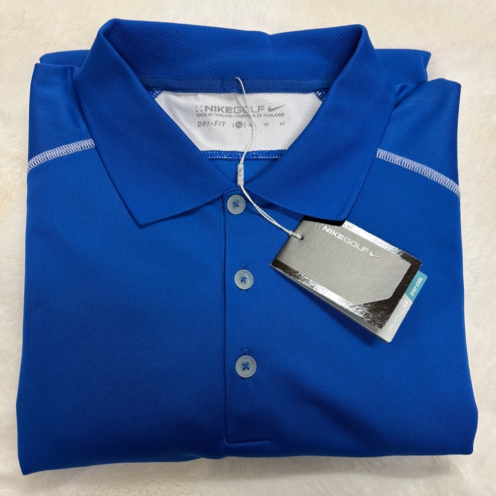 New With Tags Men's Nike Golf Shirt